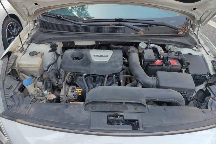 Used Hyundai Mistra 2017 1.6T Automatic Smart GLS China V Standard Engine Bay
