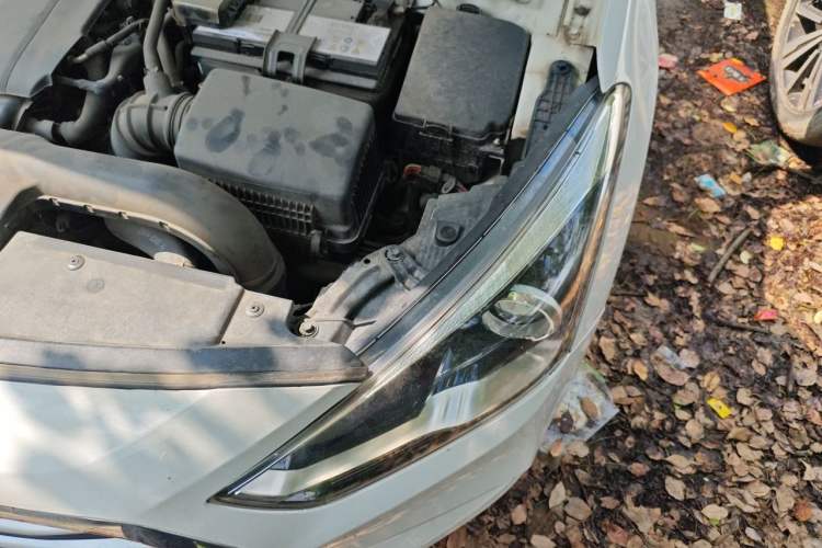 Used Hyundai Mistra 2017 1.8L Automatic Smart GLS China V Standard Engine Bay Left