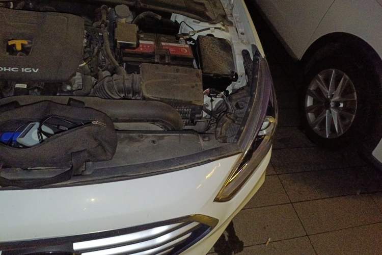 Used Hyundai Mistra 2017 1.8L Automatic Deluxe DLX Model China V Emission Standard Engine Bay Left