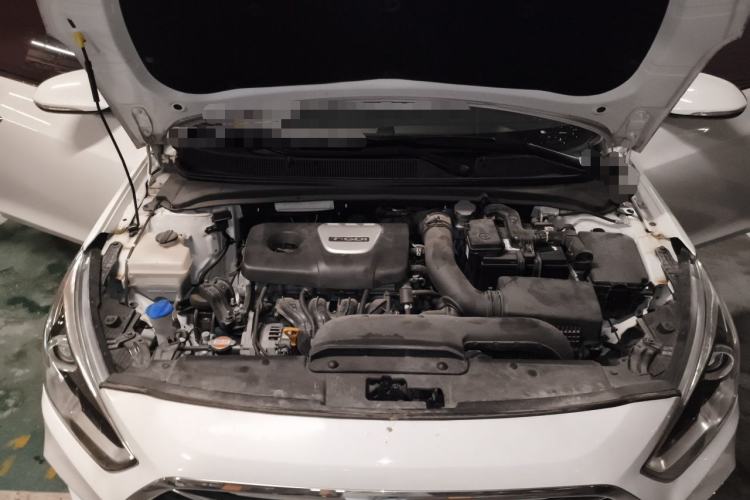 Used Hyundai Mistra 2017 1.6T Automatic Smart GLS China V Standard Engine Bay