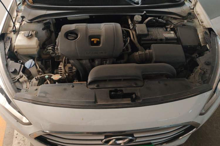 Used Hyundai Mistra 2017 1.8L Automatic Deluxe DLX Model China V Emission Standard Engine Bay