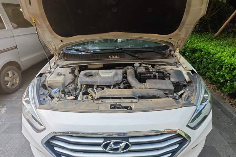 Used Hyundai Mistra 2017 1.6T Automatic Smart GLS China V Standard Engine Bay