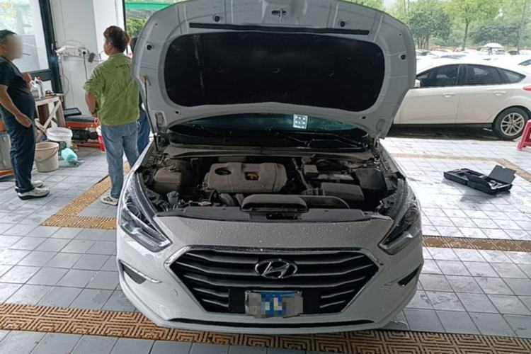 Used Hyundai Mistra 2017 1.8L Automatic Smart GLS China V Standard Engine Bay