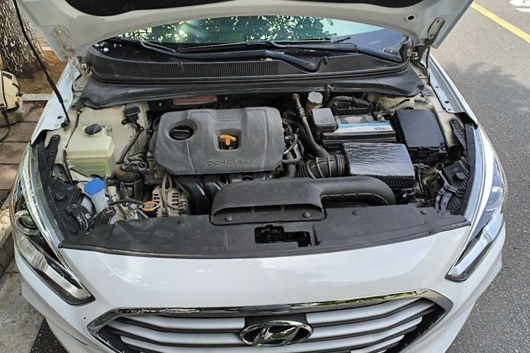 Used Hyundai Mistra 2017 1.8L Automatic Deluxe DLX Model China V Emission Standard Engine Bay
