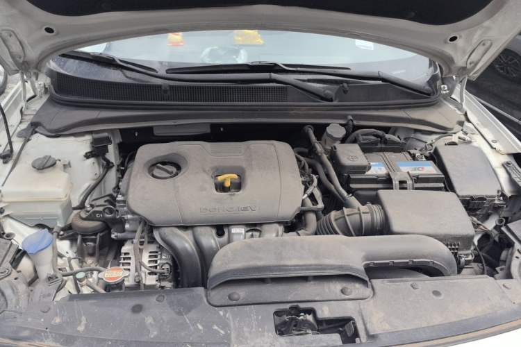 Used Hyundai Mistra 2017 1.8L Automatic Smart GLS China V Standard Engine Bay