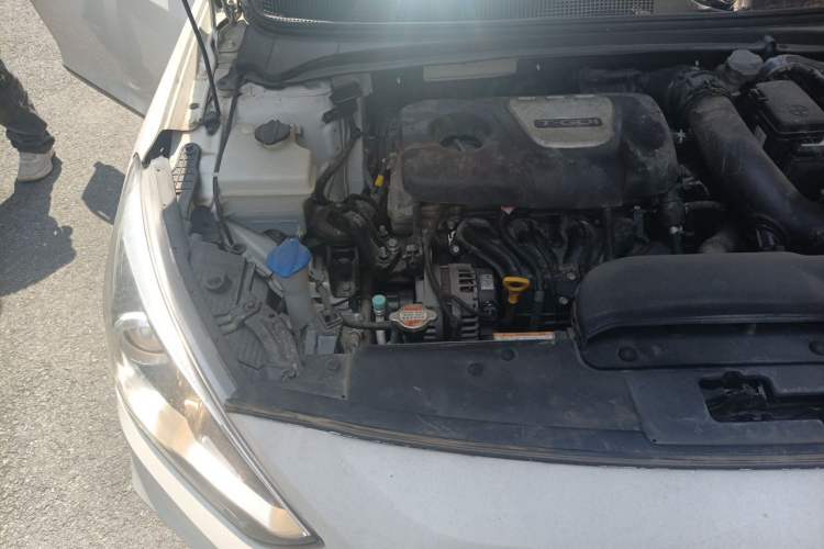 Used Hyundai Mistra 2017 1.6T Automatic Smart GLS China V Standard Engine Bay Right