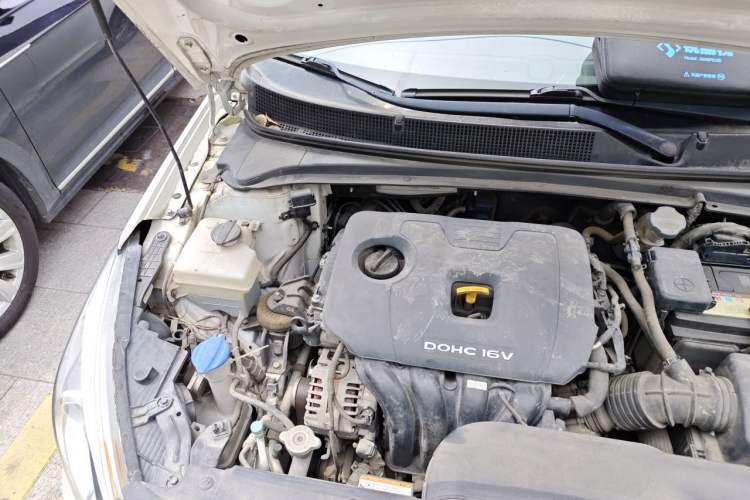 Used Hyundai Mistra 2017 1.8L Automatic Deluxe DLX Model China V Emission Standard Engine Bay Right