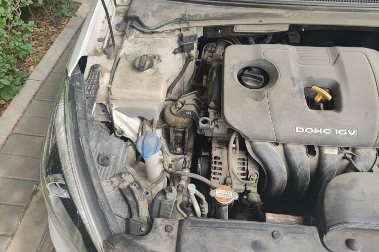 Used Hyundai Mistra 2017 1.8L Automatic Deluxe DLX Model China V Emission Standard Engine Bay Right