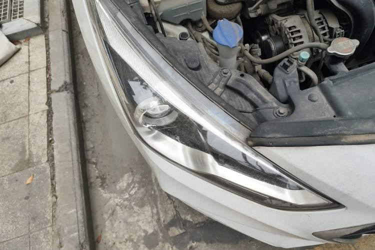 Used Hyundai Mistra 2017 1.8L Automatic Smart GLS China V Standard Engine Bay Right