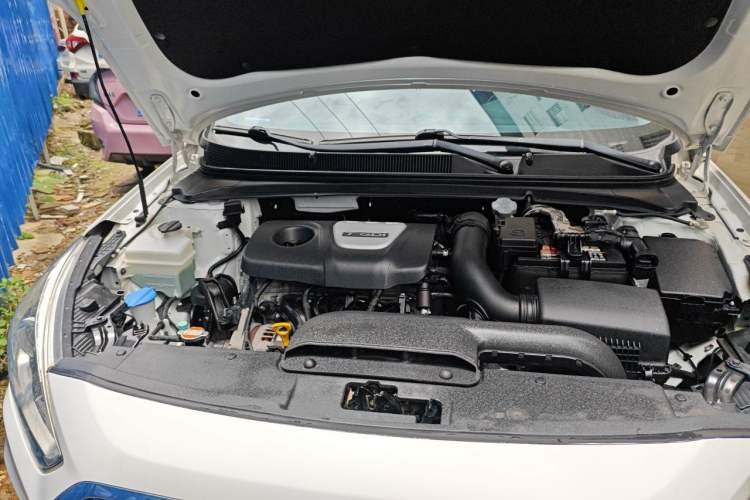 Used Hyundai Mistra 2017 1.6T Automatic Smart GLS China V Standard Engine Bay Right