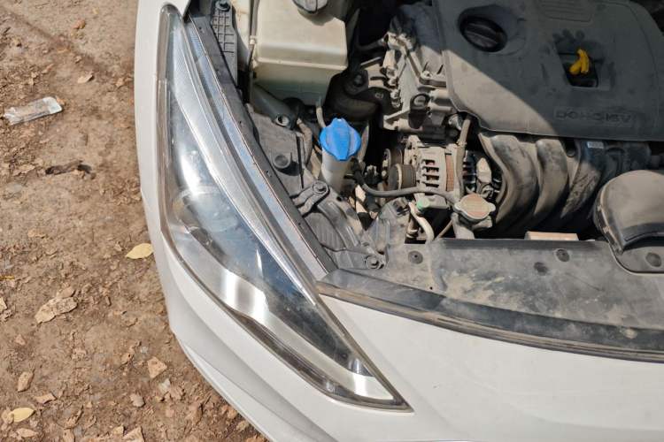 Used Hyundai Mistra 2017 1.8L Automatic Smart GLS China V Standard Engine Bay Right
