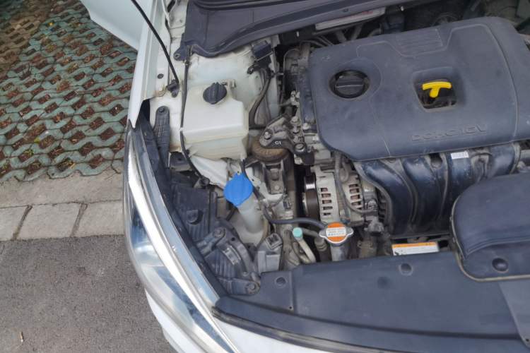 Used Hyundai Mistra 2017 1.8L Automatic Smart GLS China V Standard Engine Bay Right