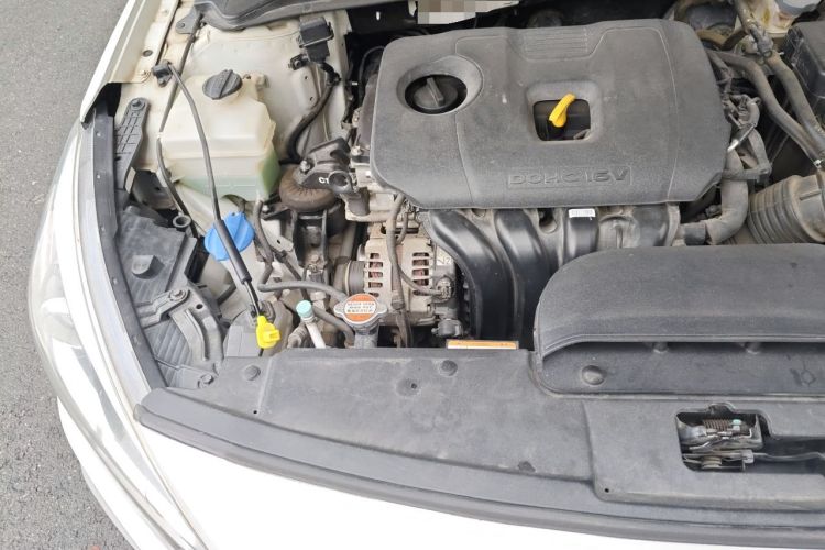 Used Hyundai Mistra 2017 1.8L Automatic Deluxe DLX Model China V Emission Standard Engine Bay Right
