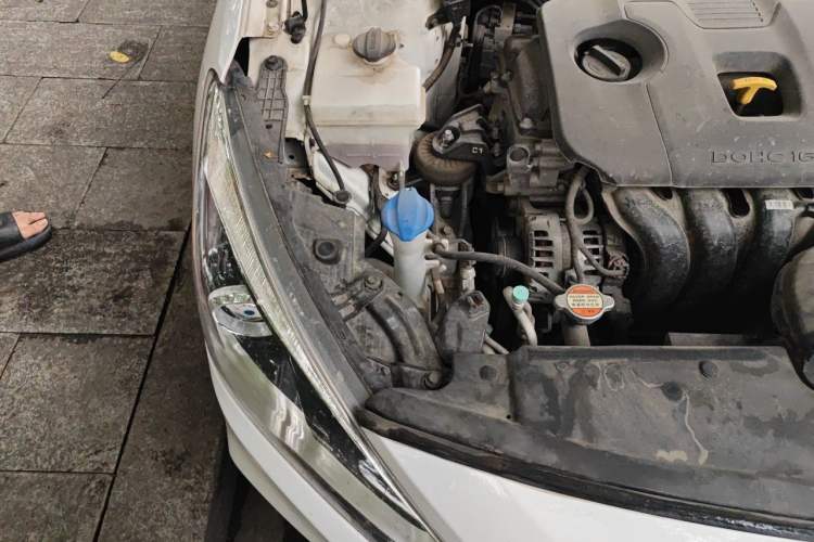 Used Hyundai Mistra 2017 1.8L Automatic Smart GLS China V Standard Engine Bay Right
