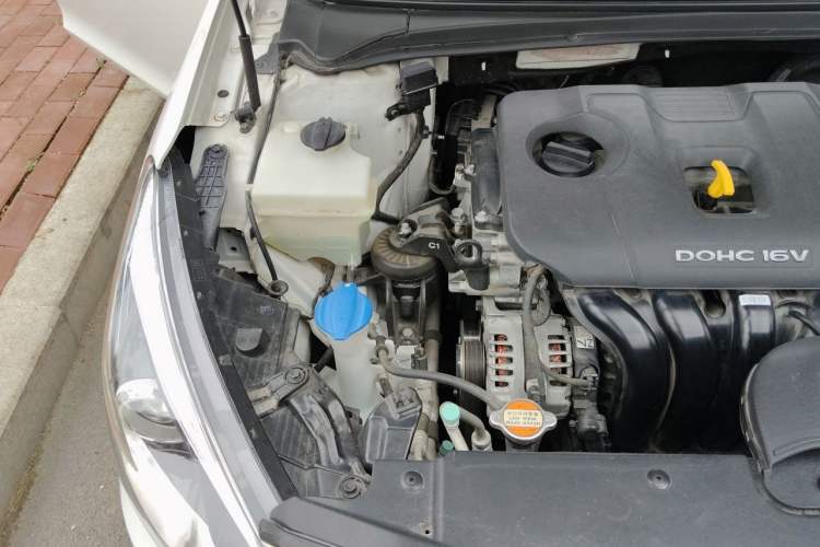 Used Hyundai Mistra 2017 1.8L Automatic Smart GLS China V Standard Engine Bay Right