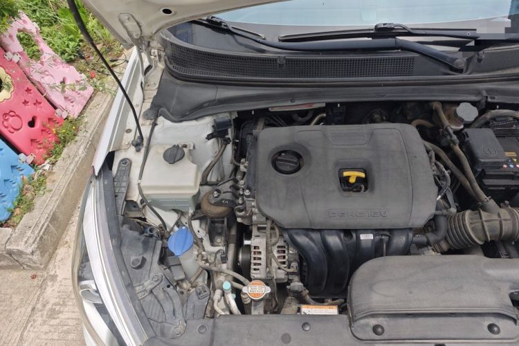 Used Hyundai Mistra 2017 1.8L Automatic Deluxe DLX Model China V Emission Standard Engine Bay Right