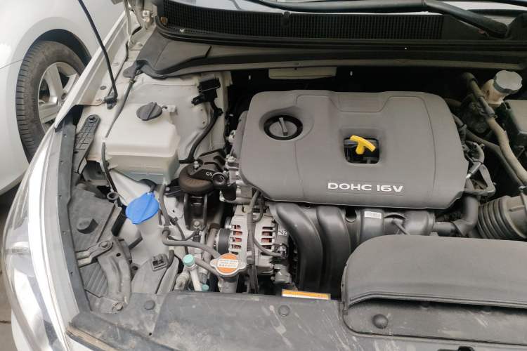 Used Hyundai Mistra 2017 1.8L Automatic Deluxe DLX Model China V Emission Standard Engine Bay Right