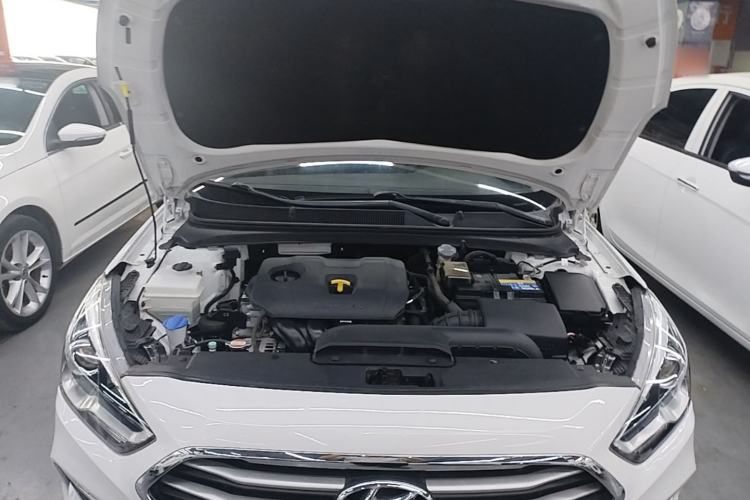 Used Hyundai Mistra 2017 1.8L Automatic Smart GLS China V Standard Engine Bay