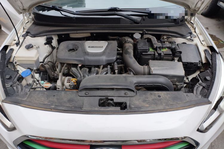 Used Hyundai Mistra 2017 1.6T Automatic Smart GLS China V Standard Engine Bay