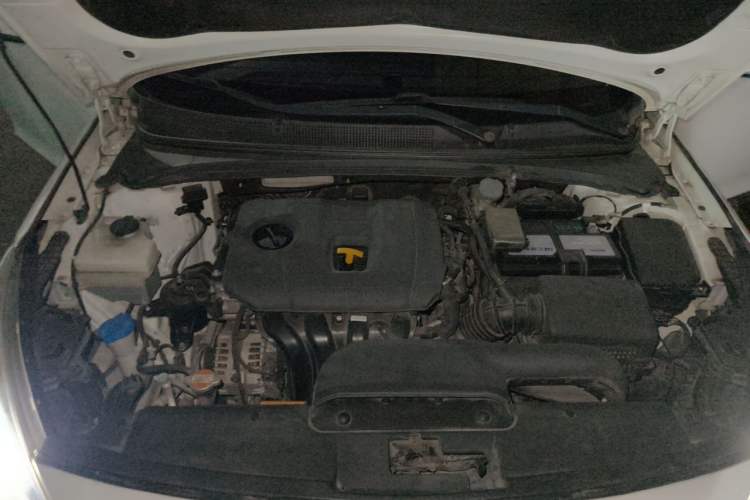 Used Hyundai Mistra 2017 1.8L Automatic Deluxe DLX Model China V Emission Standard Engine Bay