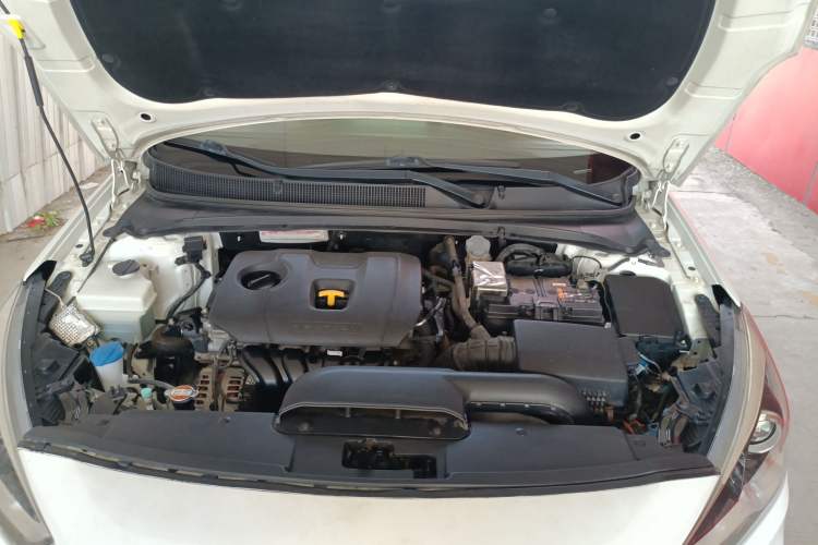 Used Hyundai Mistra 2017 1.8L Automatic Deluxe DLX Model China V Emission Standard Engine Bay