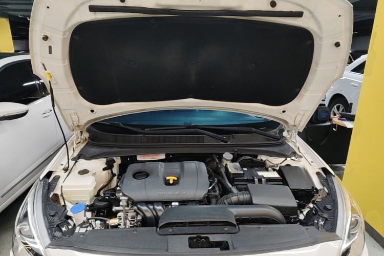 Used Hyundai Mistra 2017 1.8L Automatic Smart GLS China V Standard Engine Bay