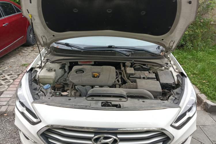 Used Hyundai Mistra 2017 1.8L Automatic Deluxe DLX Model China V Emission Standard Engine Bay