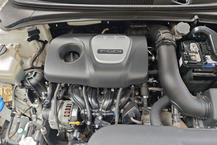 Used Hyundai Mistra 2017 1.6T Automatic Smart GLS China V Standard Engine Bay