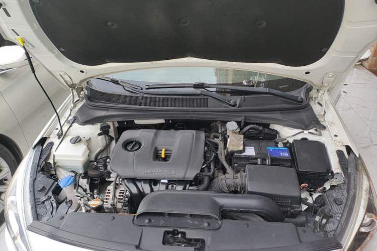 Used Hyundai Mistra 2017 1.8L Automatic Smart GLS China V Standard Engine Bay