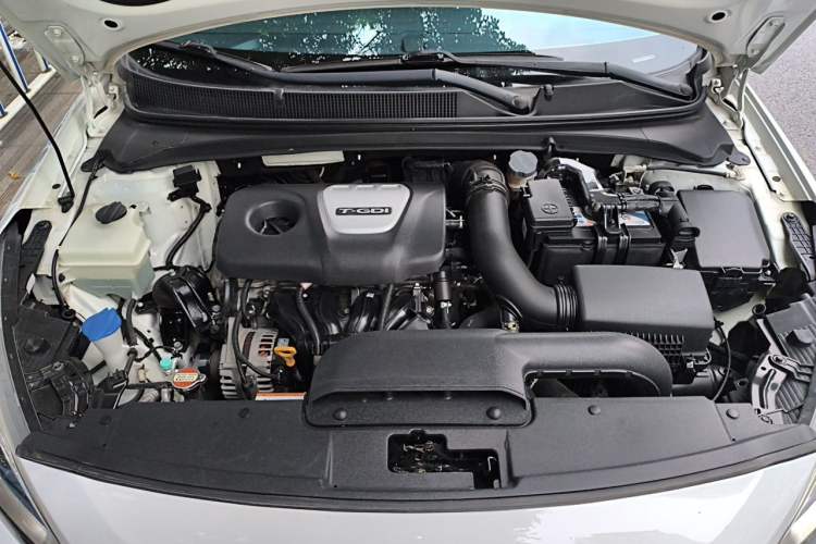 Used Hyundai Mistra 2017 1.6T Automatic Smart GLS China V Standard Engine Bay