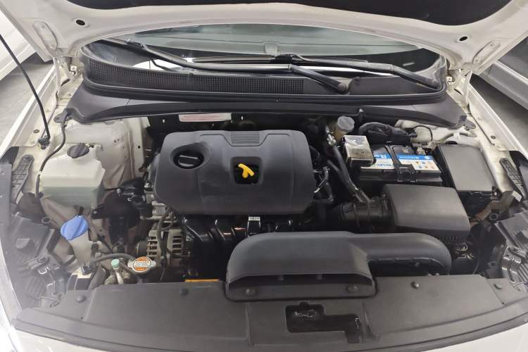Used Hyundai Mistra 2017 1.8L Automatic Smart GLS China V Standard Engine Bay