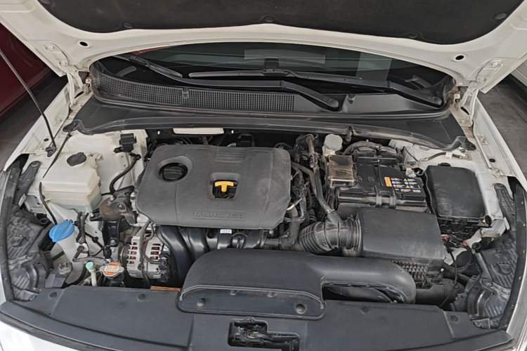 Used Hyundai Mistra 2017 1.8L Automatic Smart GLS China V Standard Engine Bay