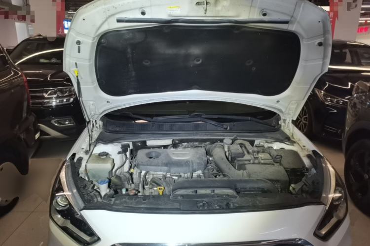 Used Hyundai Mistra 2017 1.6T Automatic Smart GLS China V Standard Engine Bay