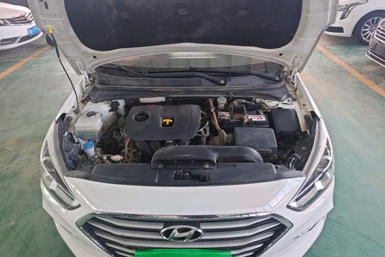 Used Hyundai Mistra 2017 1.8L Automatic Deluxe DLX Model China V Emission Standard Engine Bay