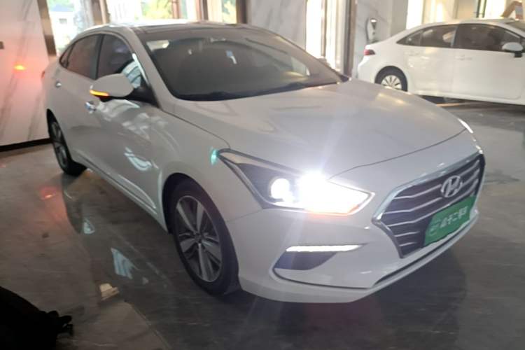 Used Hyundai Mistra 2017 1.6T Automatic Flagship Model TOP China V Emission Standard Exterior 1