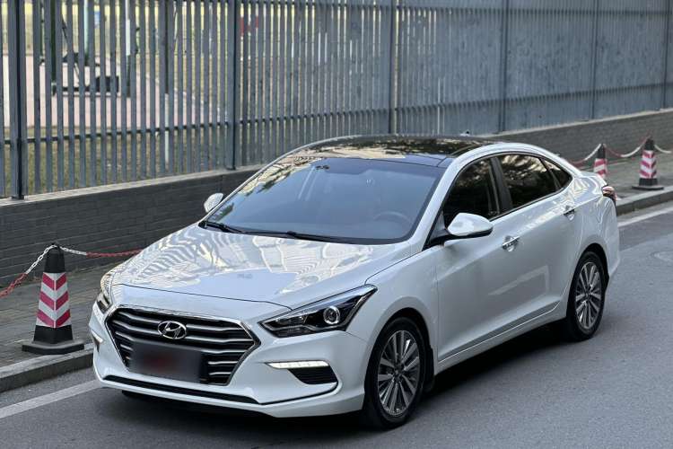 Used Hyundai Mistra 2017 1.8L Automatic Deluxe DLX Model China V Emission Standard Exterior 2