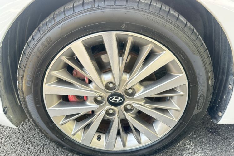 Used Hyundai Mistra 2017 1.6T Automatic Smart GLS China V Standard Exterior 5
