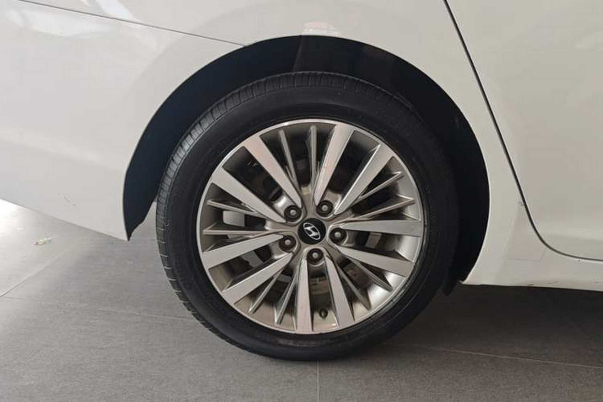 Used Hyundai Mistra 2017 1.6T Automatic Smart GLS China V Standard Exterior 5