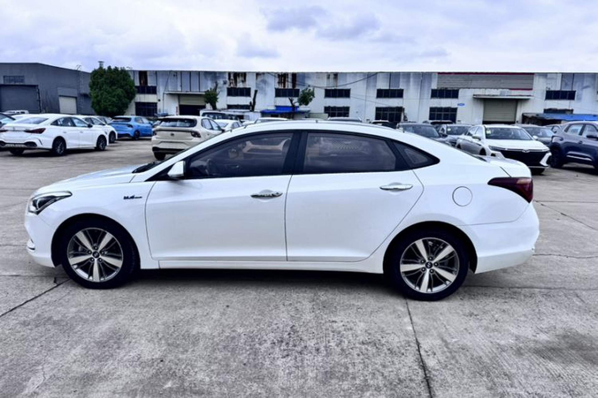 Used Hyundai Mistra 2017 1.6T Automatic Flagship Model TOP China V Emission Standard Exterior 7