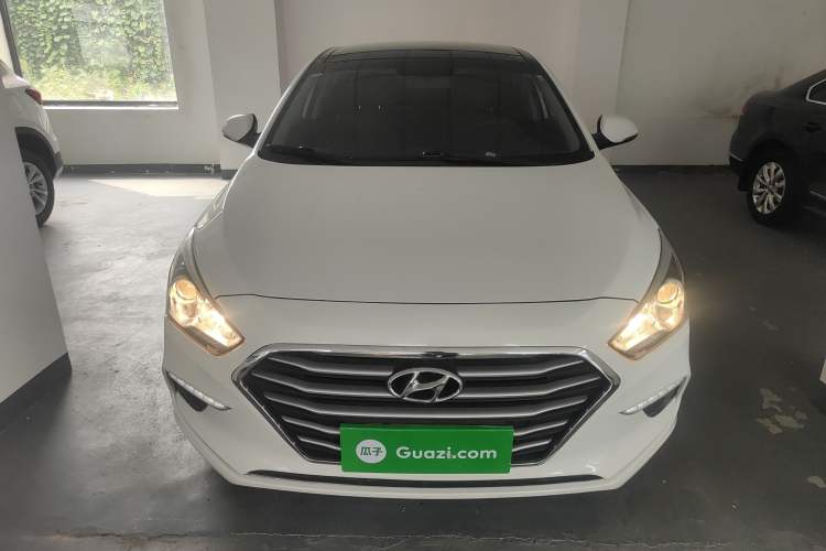 Used Hyundai Mistra 2017 1.8L Automatic Deluxe DLX Model China V Emission Standard Front