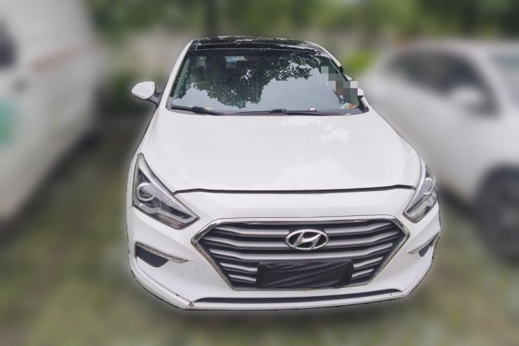 Used Hyundai Mistra 2017 1.8L Automatic Deluxe DLX Model China V Emission Standard Front