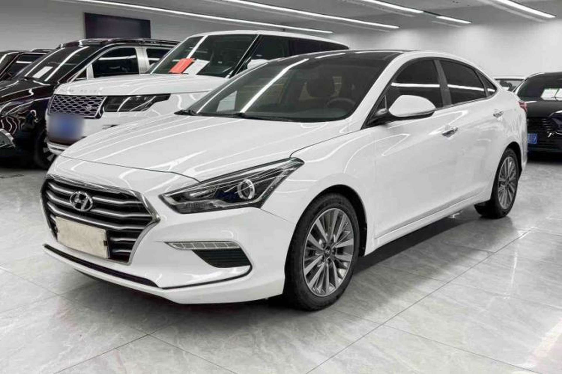 Used Hyundai Mistra 2017 1.8L Automatic Smart GLS China V Standard Front Left 45 Deg
