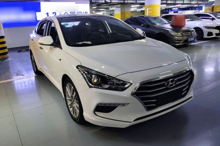 Used Hyundai Mistra 2017 1.8L Automatic Smart GLS China V Standard Front Right 45 Deg