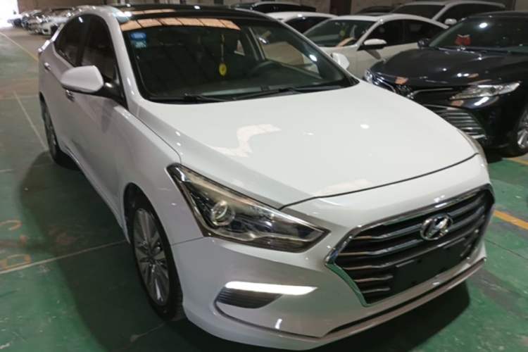 Used Hyundai Mistra 2017 1.6T Automatic Smart GLS China V Standard Front Right 45 Deg