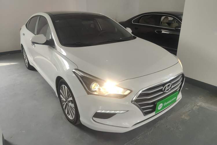Used Hyundai Mistra 2017 1.8L Automatic Deluxe DLX Model China V Emission Standard Front Right 45 Deg