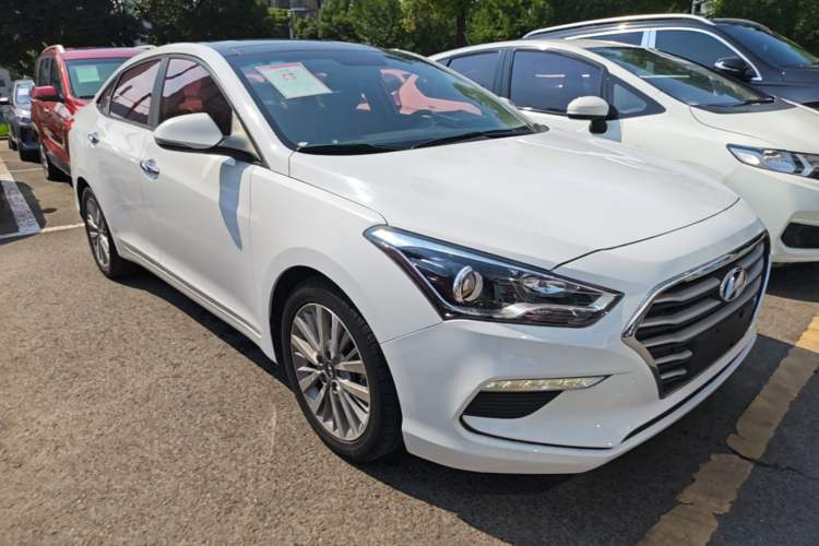 Used Hyundai Mistra 2017 1.8L Automatic Smart GLS China V Standard Front Right 45 Deg