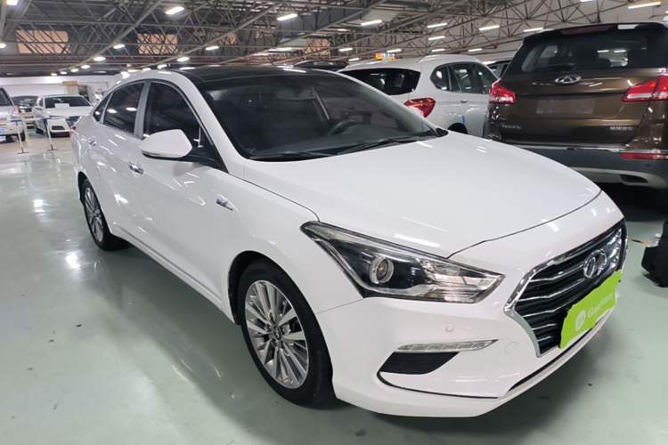 Used Hyundai Mistra 2017 1.6T Automatic Smart GLS China V Standard Front Right 45 Deg
