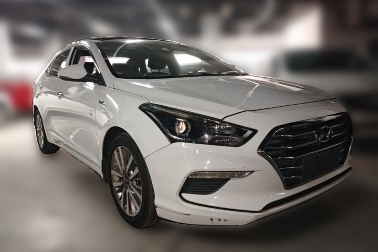 Used Hyundai Mistra 2017 1.6T Automatic Smart GLS China V Standard Front Right 45 Deg