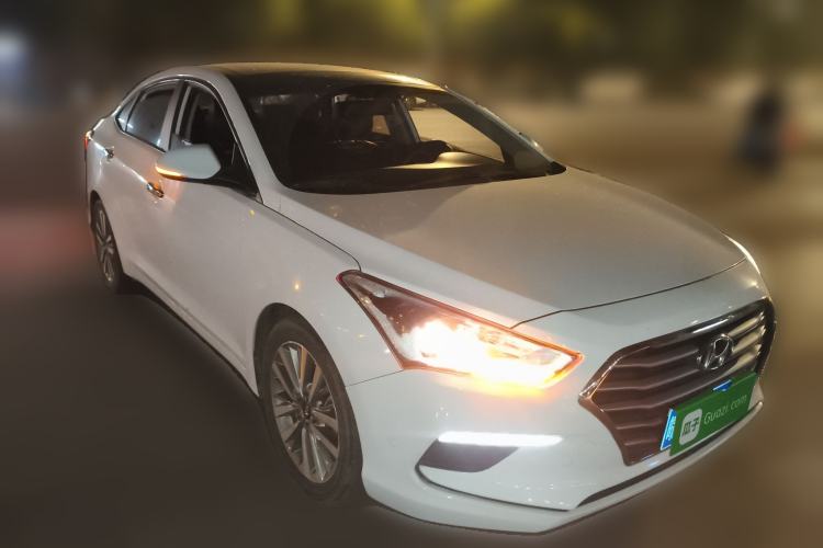 Used Hyundai Mistra 2017 1.8L Automatic Deluxe DLX Model China V Emission Standard Front Right 45 Deg