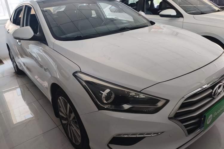 Used Hyundai Mistra 2017 1.8L Automatic Smart GLS China V Standard Front Right 45 Deg